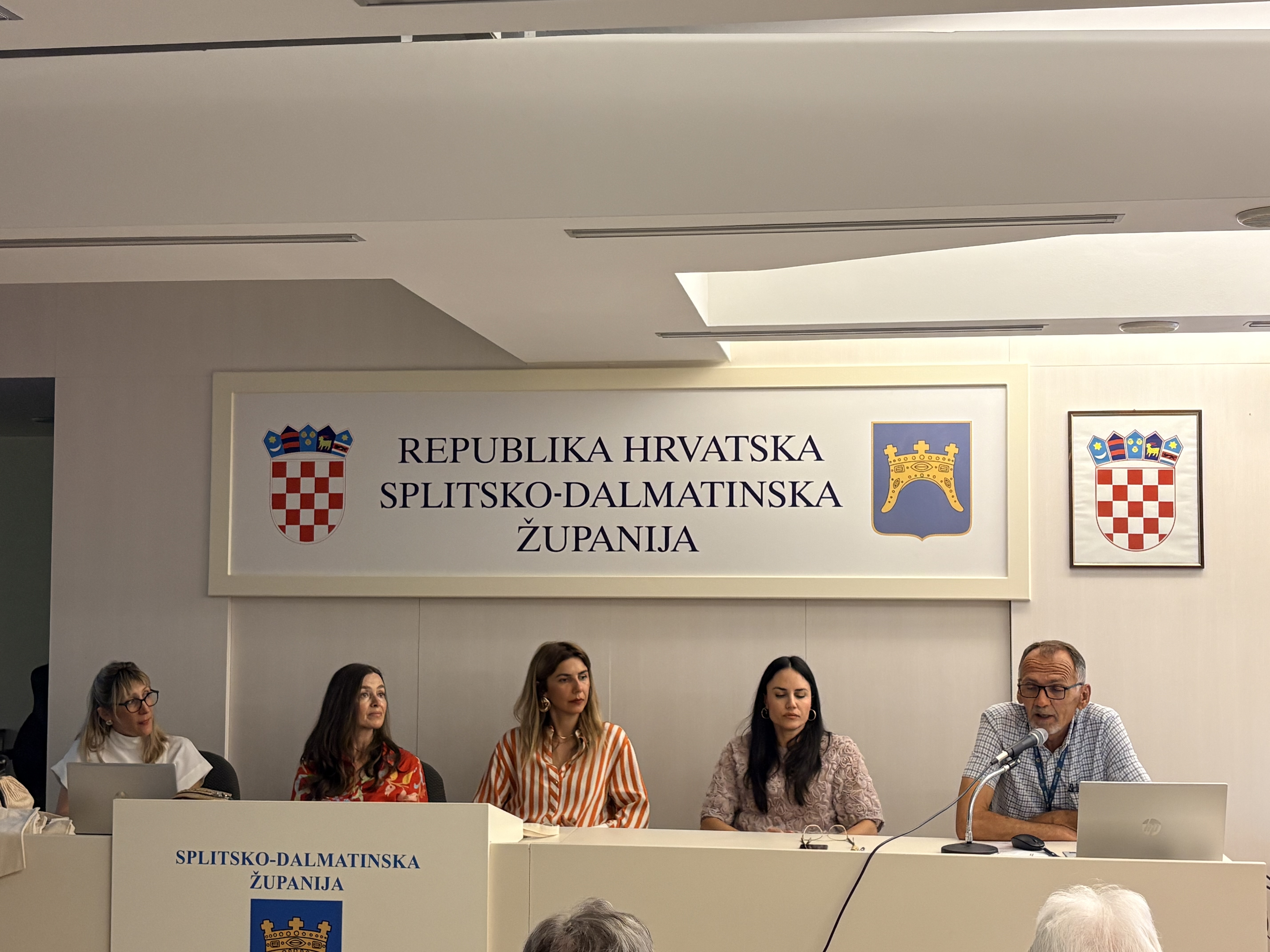 prevencija zlostavljanja i zaštita starijih osoba