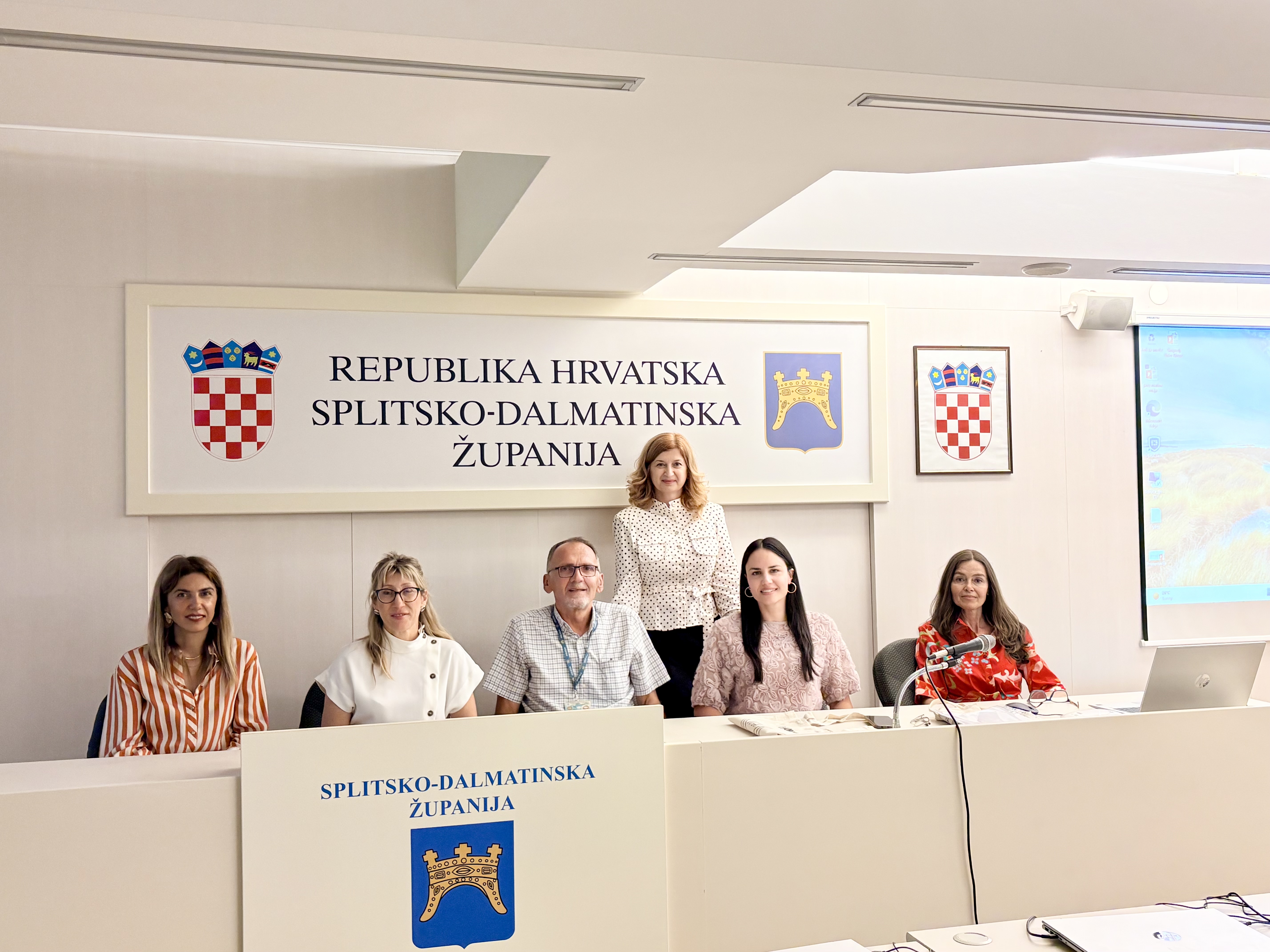 prevencija zlostavljanja i zaštita starijih osoba