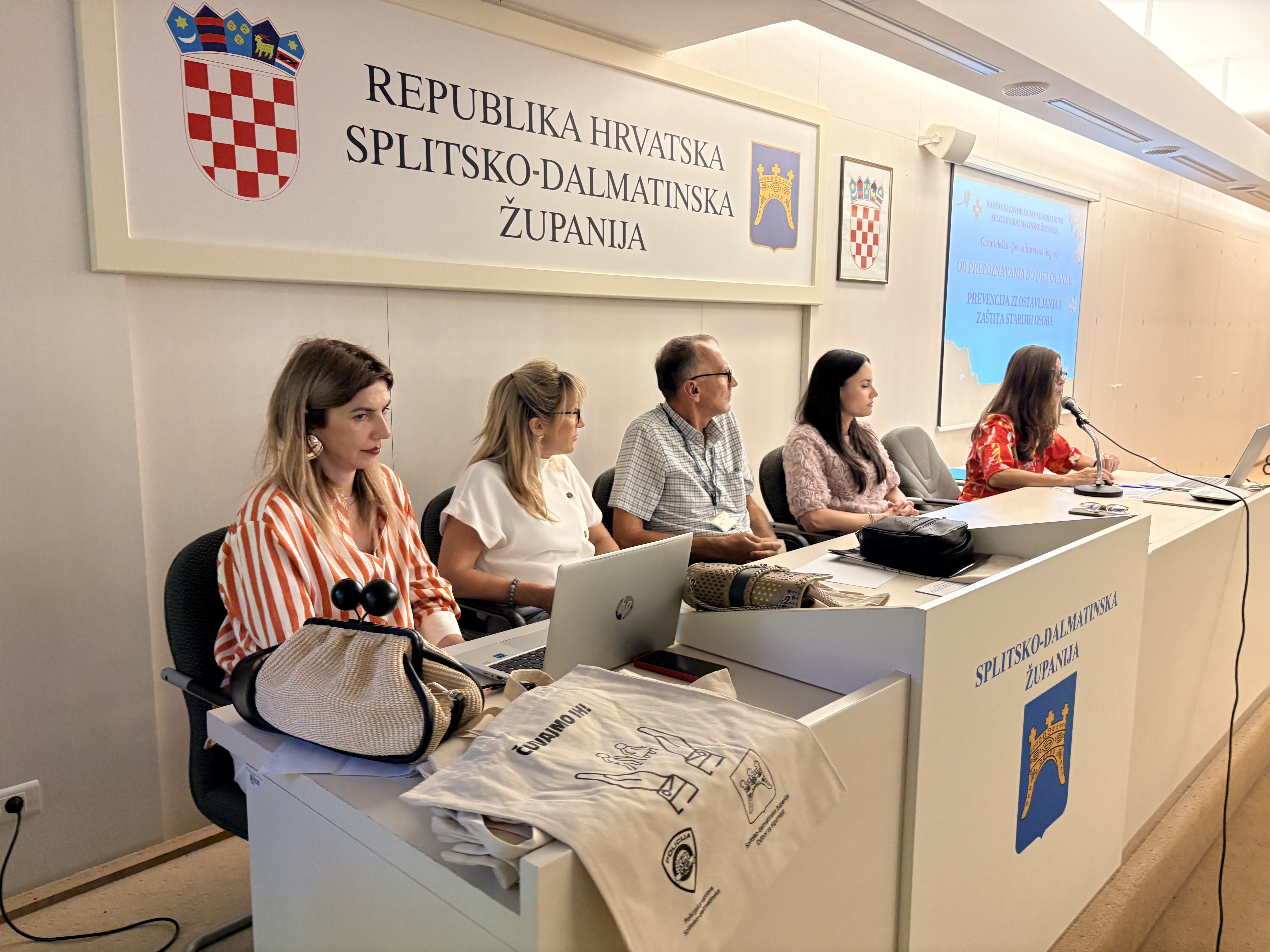 prevencija zlostavljanja i zaštita starijih osoba